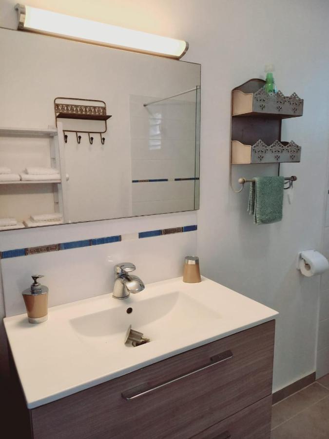 Le Damour Appartement 1 Ou 2 Chambres レザンセス・ダルレット エクステリア 写真